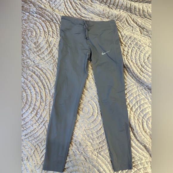 Nike pants - Picture 1 of 6
